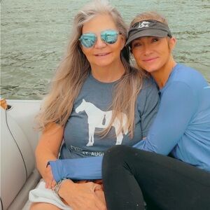 Meet your Posher, Elle